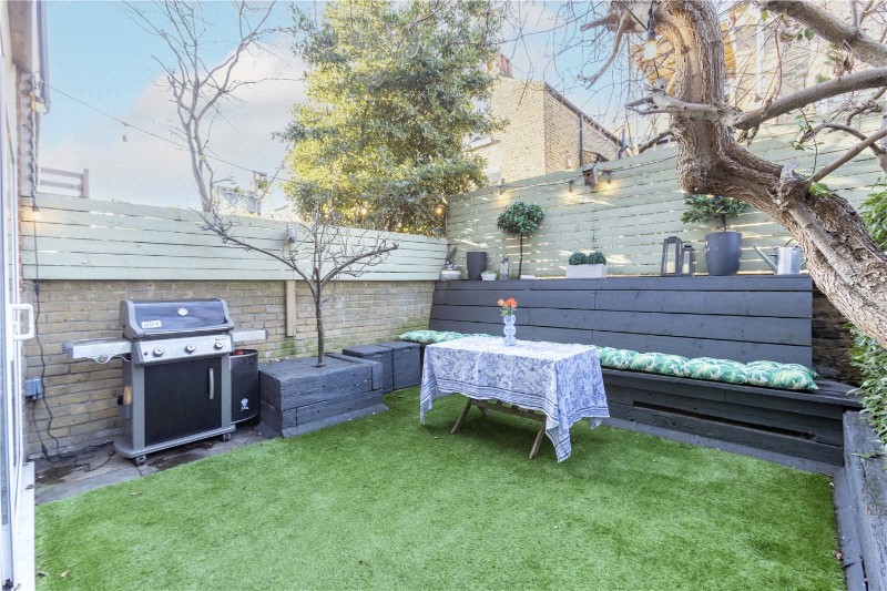 Queenstown Road, London, SW8