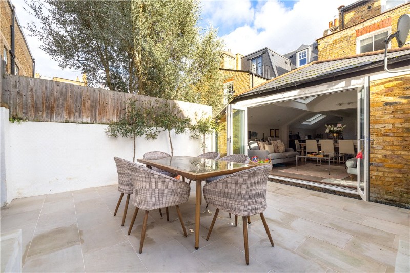 Parsons Green Lane, London, SW6