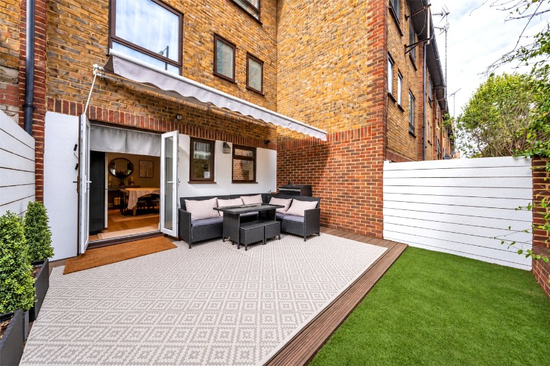 Abinger Mews, London, W9