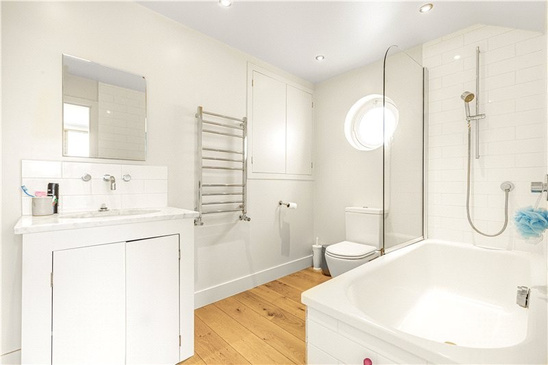 Lowther Road, Barnes, London, SW13