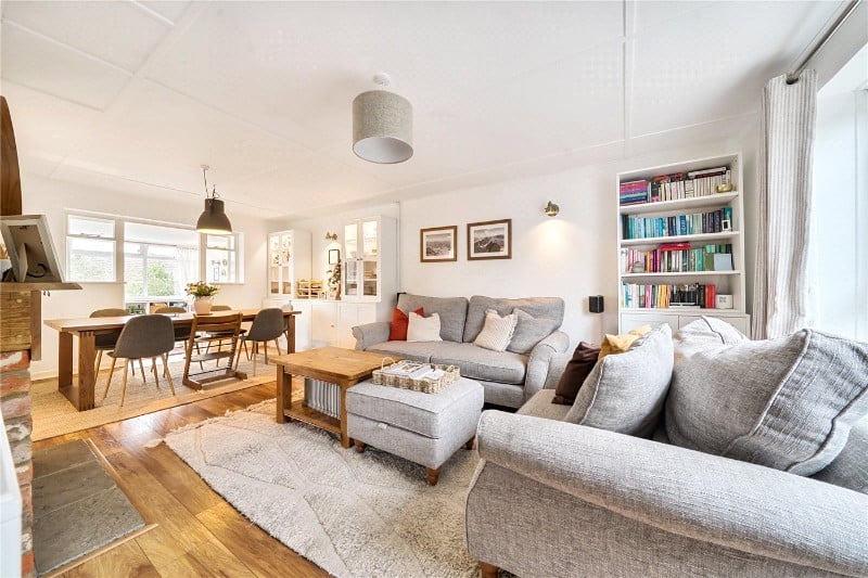 Kingsley Close, Shaw, Newbury, Berkshire, RG14