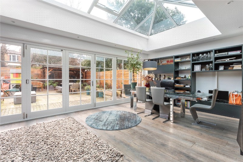 Kirkstall Road, London, SW2