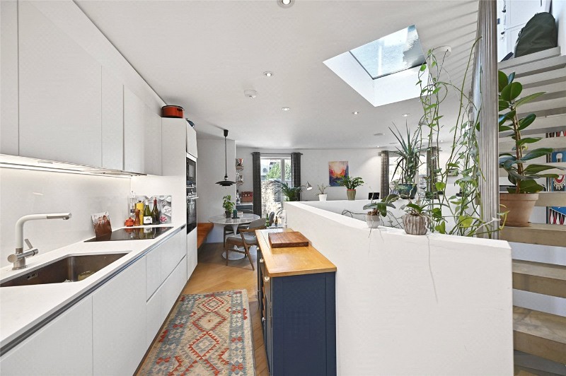 Lycett Place, Shepherds Bush, London, W12