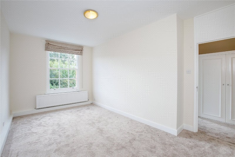 Pembroke Gardens Close, Kensington, London, W8