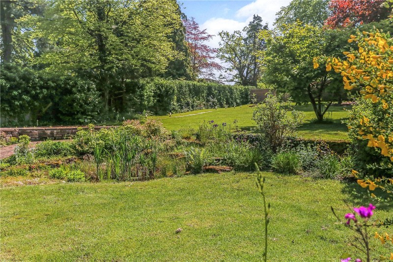 Seale Lane, Seale, Farnham, Surrey, GU10