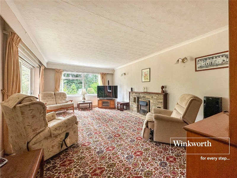 Golf Links Road, Ferndown, Dorset, BH22