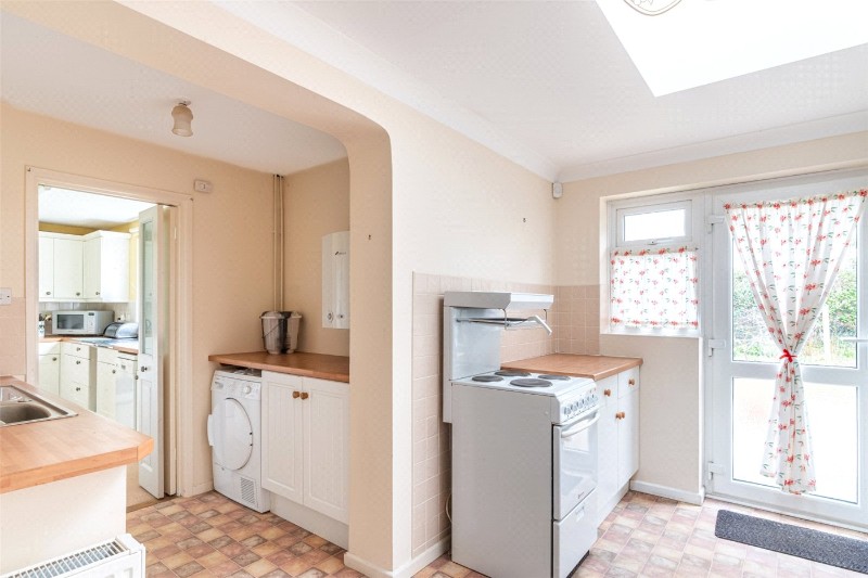 De Haviland Close, Merley, Wimborne, Dorset, BH21