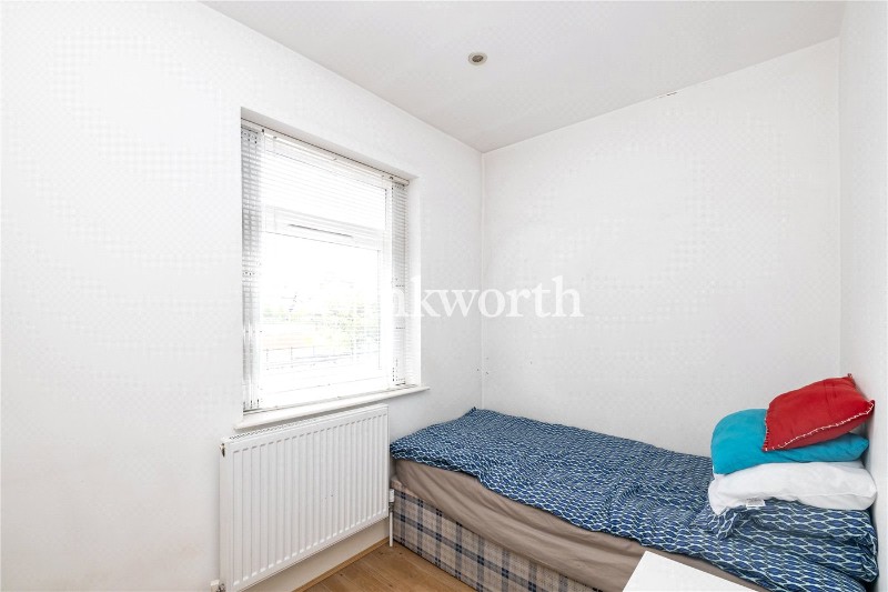 Hendon Way, London, NW2