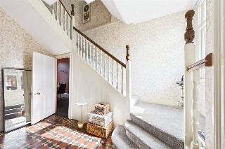 Kirkstall Road, London, SW2