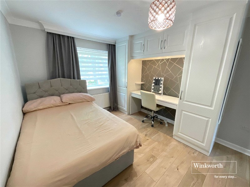 Saulfland Place, Highcliffe, Dorset, BH23