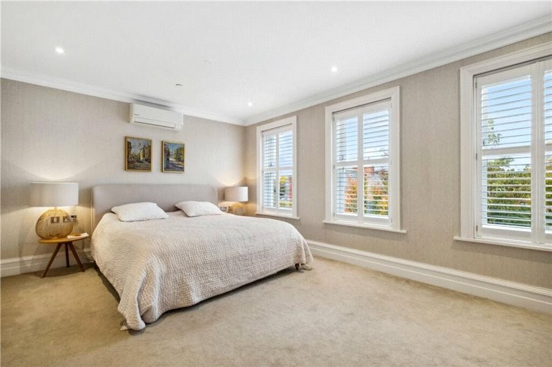 Easterby Villas, Beverley Road, Barnes, London, SW13