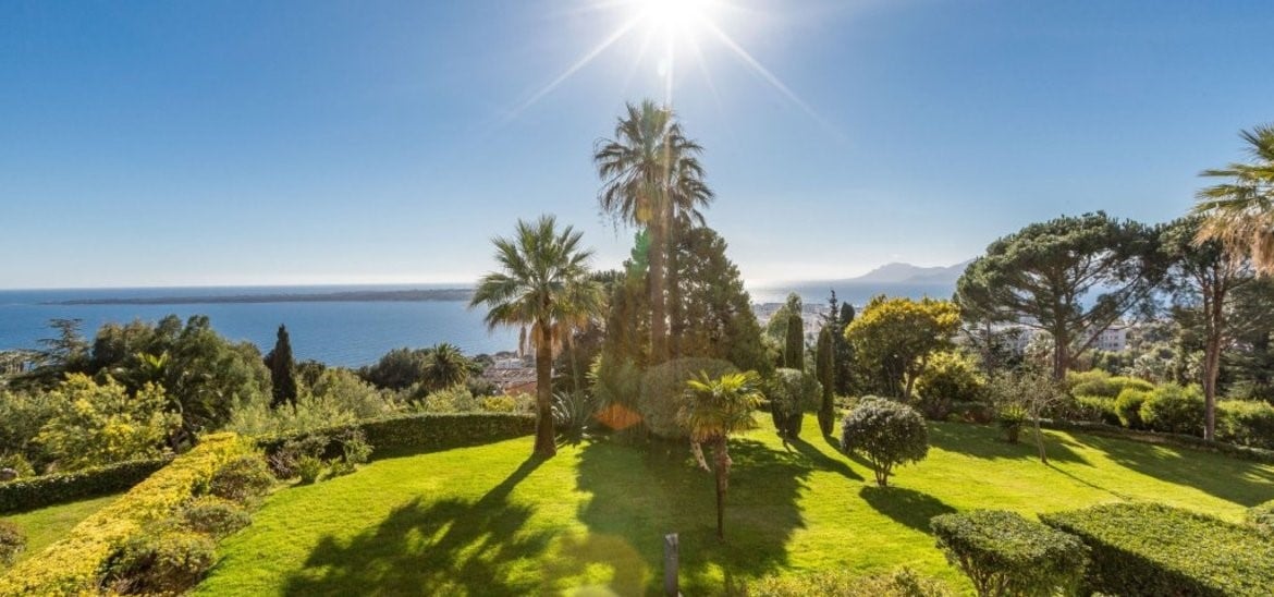 HolidayHome1