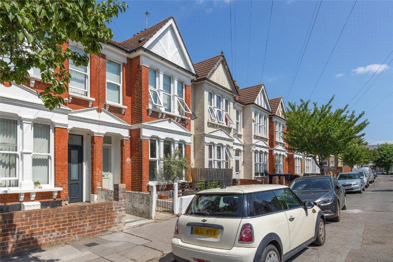 Huntly Road, London, SE25