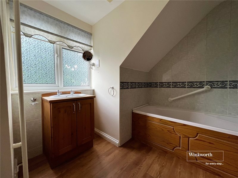 Rothesay Drive, Highcliffe, Christchurch, BH23