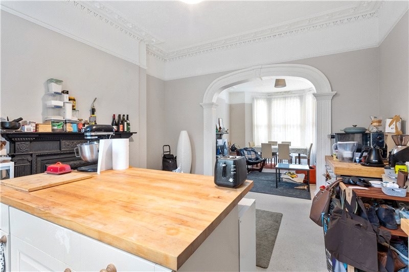 63 Gresham Road, SW9