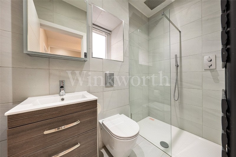 Finchley Road, London, NW11