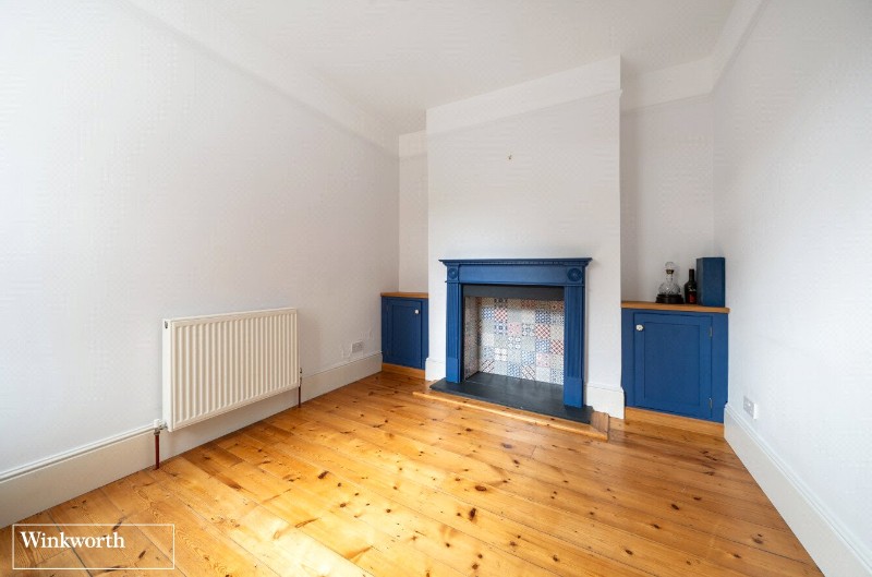 Chequers Road, Basingstoke, Hampshire, RG21