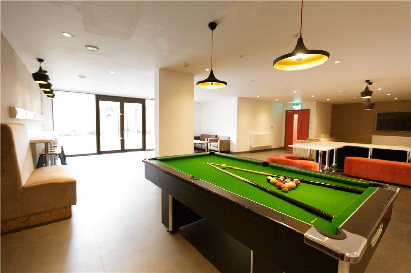 Walpole House, 403 New Cross Road, London, SE14