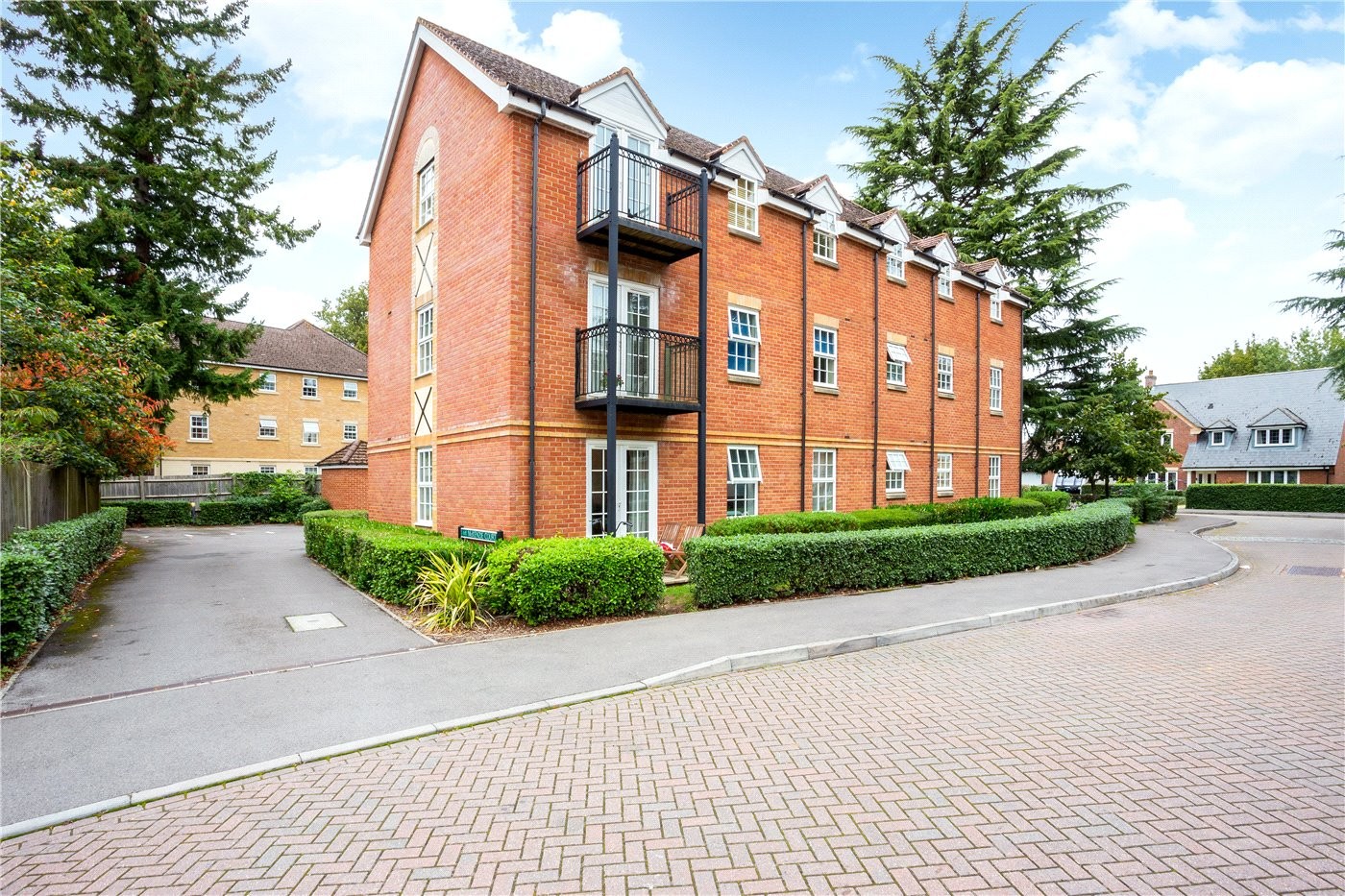 1 bedroom property for sale in Himley Lodge, 39 St. Johns Road, Newbury