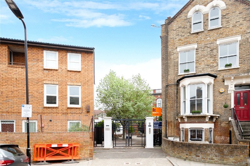 Montague Court, Hackney, London, E8