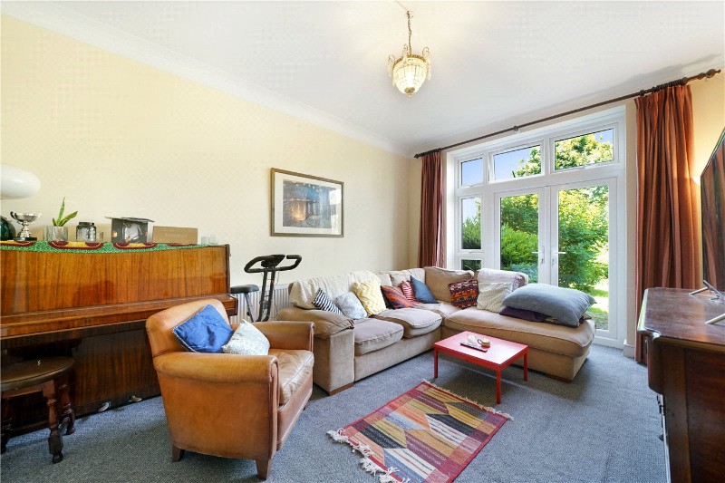 Glasslyn Road, London, N8
