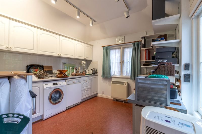 Leigh Road, Wimborne, Dorset, BH21