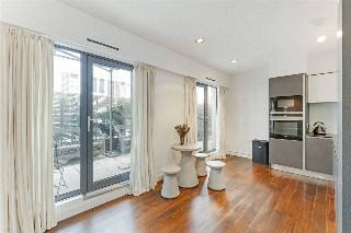 Porteus Place, London, SW4