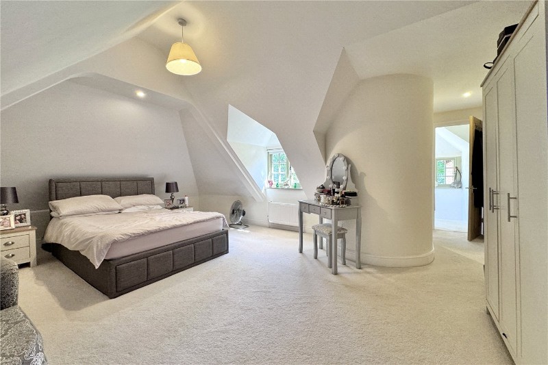 Denham Lane, Chalfont St. Peter, Gerrards Cross, Buckinghamshire, SL9