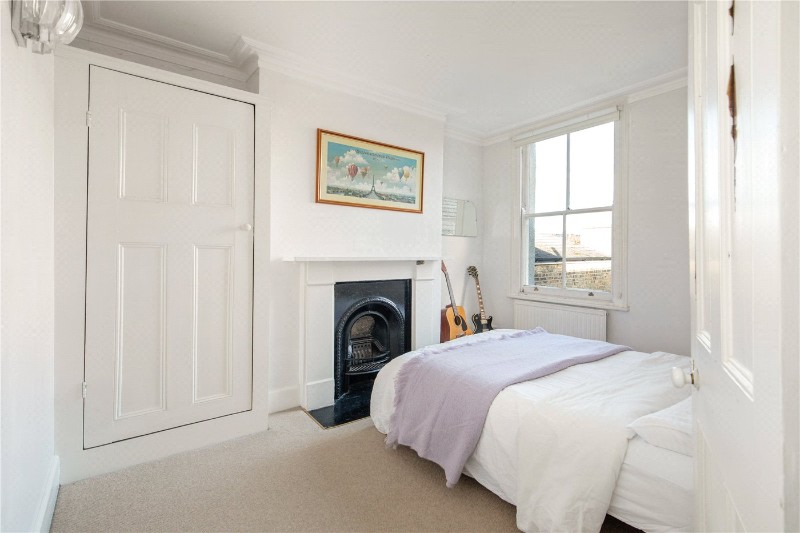 Plimsoll Road, London, N4