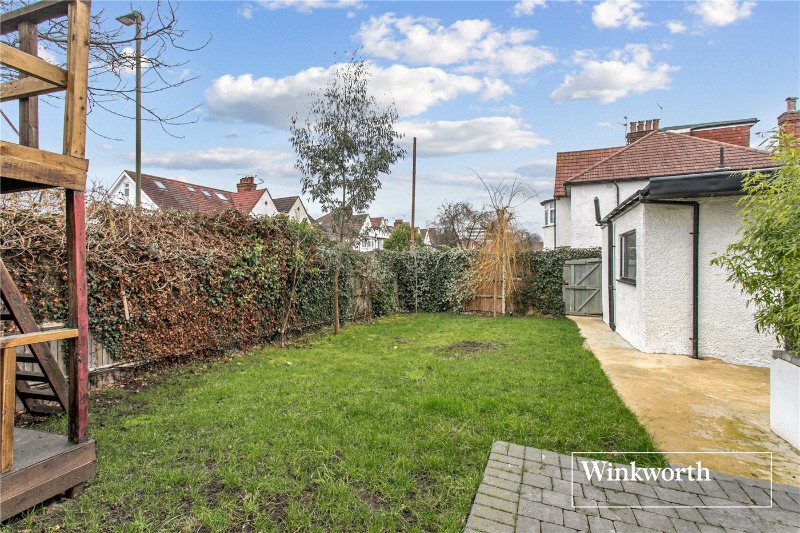 Claigmar Gardens, Finchley, London, N3