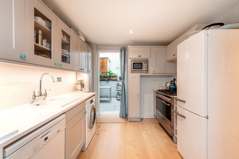 Chesterton Road, London, W10