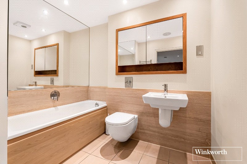 London Road, Sunningdale, Ascot, Berkshire, SL5