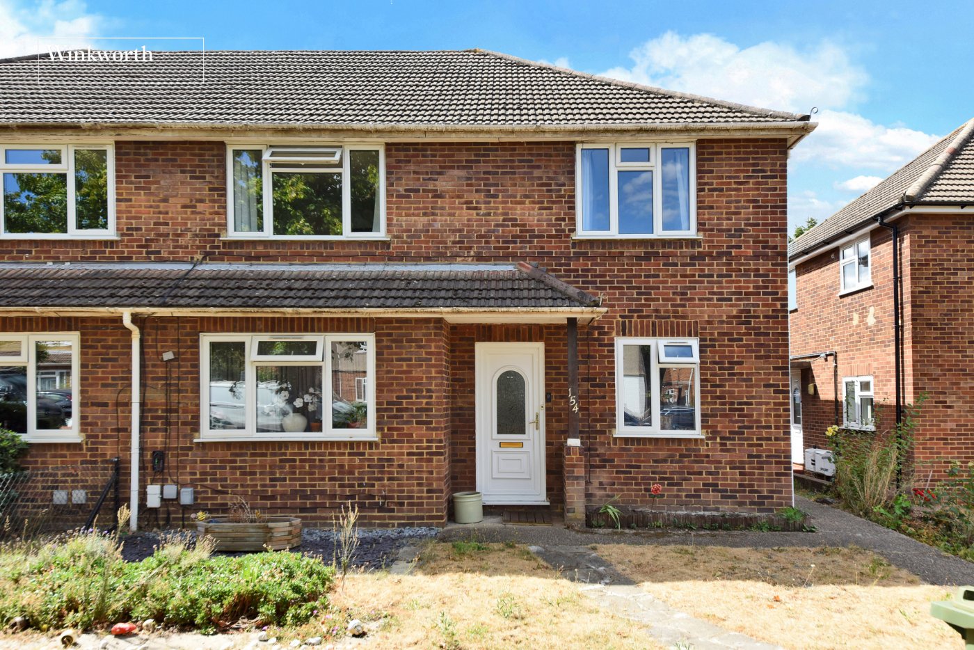 Ardrossan Gardens, Worcester Park, Surrey, KT4
