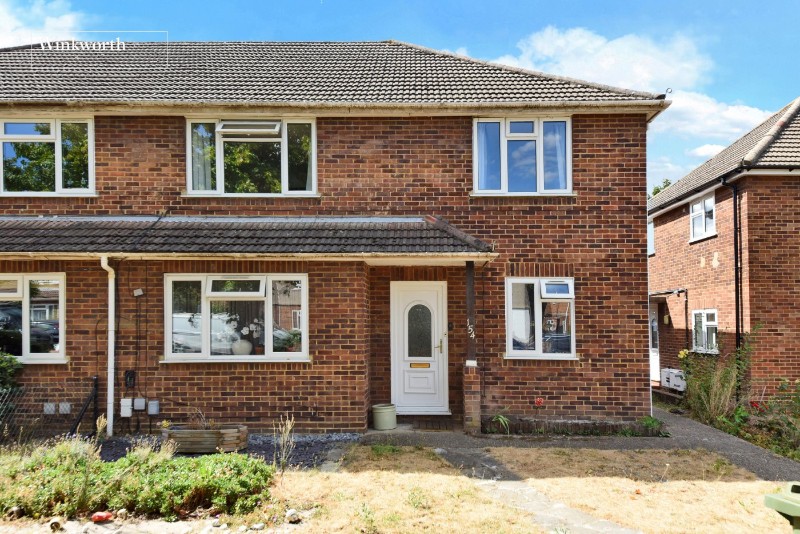 Ardrossan Gardens, Worcester Park, Surrey, KT4