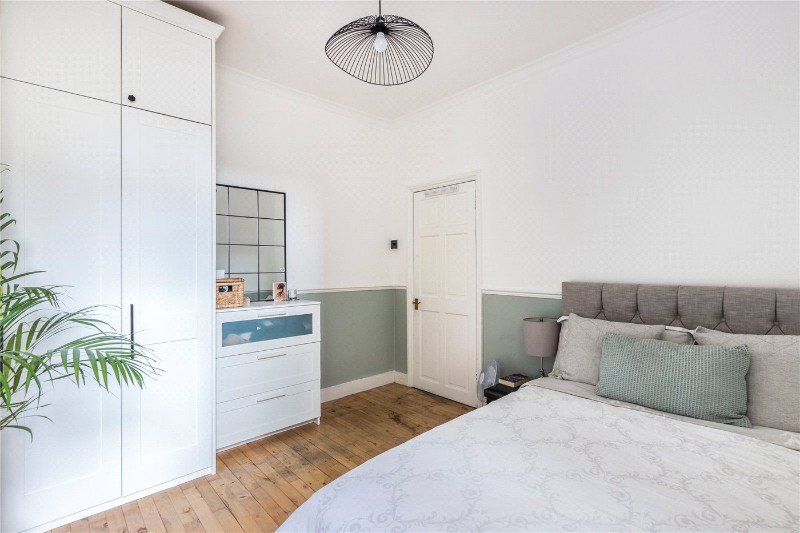 Smallwood Road, London, SW17