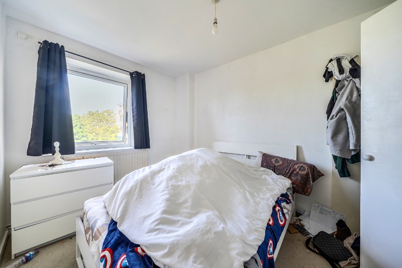 Flat 6, Caversham House, Friary Estate, London, SE15