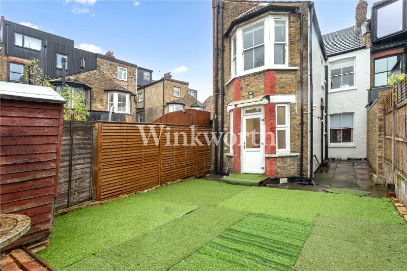 Kirkstall Avenue, London, N17