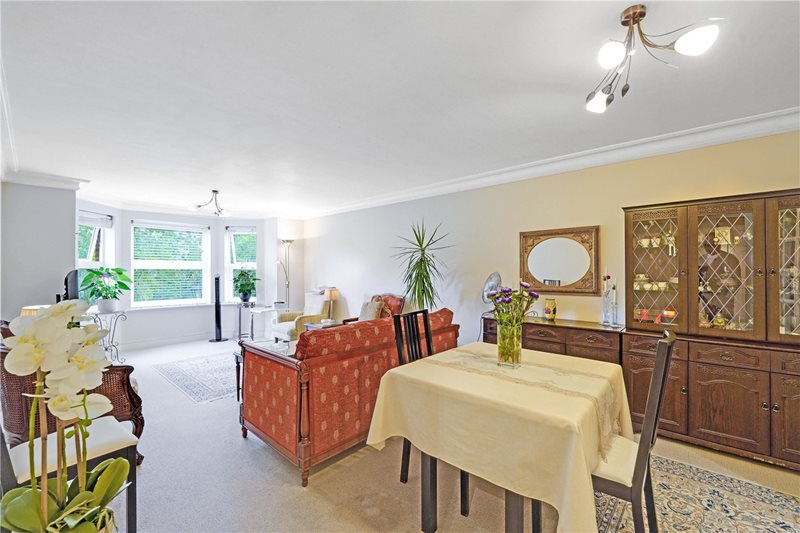 Newholme Court, 89A Oatlands Drive, Weybridge, KT13