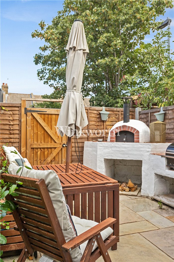 Rosebery Avenue, London, N17