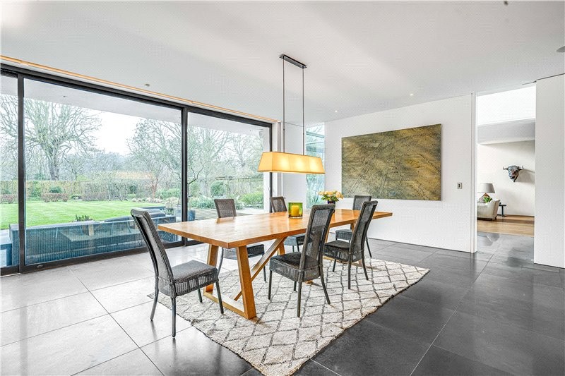 Roedean Crescent, Putney, London, SW15