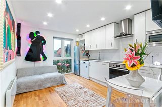 Sterling Gardens, London, SE14
