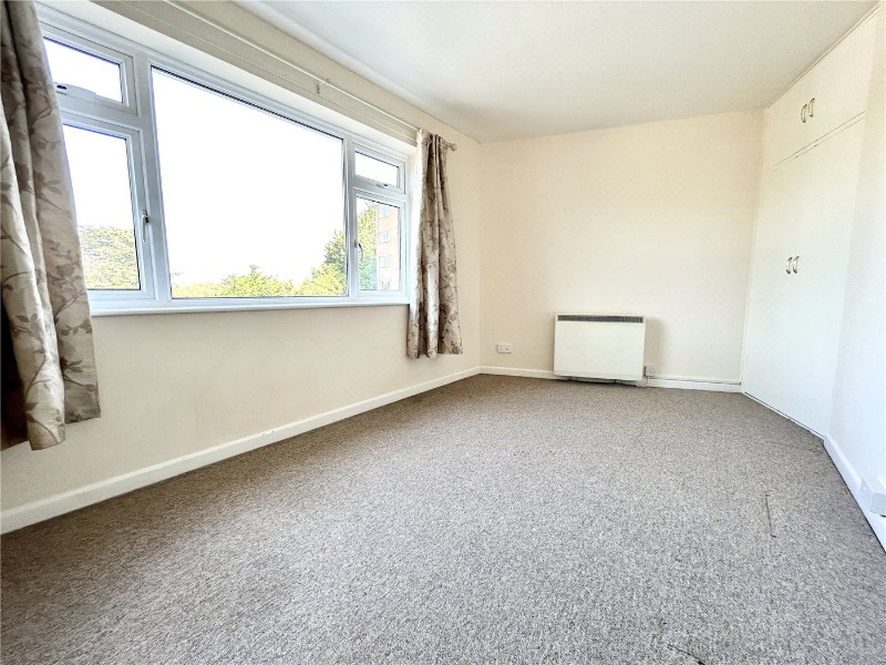 West Cliff Road, Bournemouth, BH4