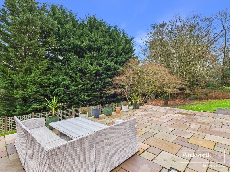 Burys Bank Road, Greenham, Thatcham, Berkshire, RG19