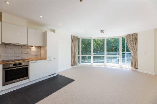 Clayponds Lane, Brentford, TW8