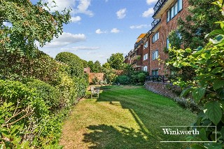 Hendon Lane, London, N3