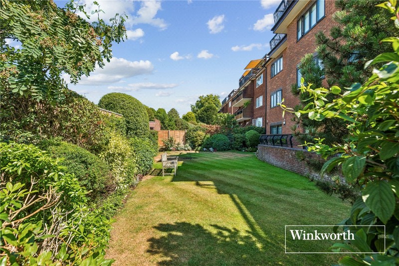 Hendon Lane, London, N3