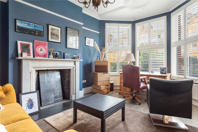 Kirkstall Road, London, SW2