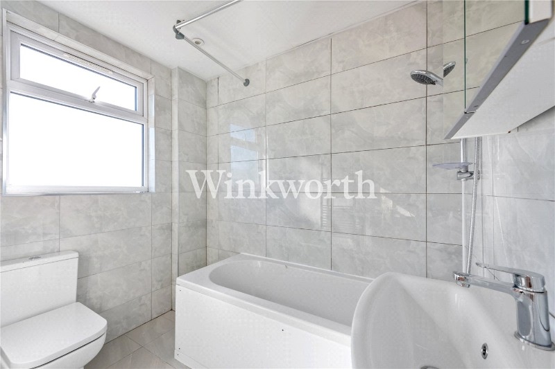 Ash Grove, London, N13