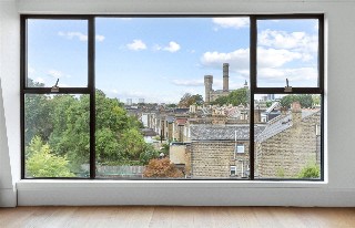 Queen Elizabeth&#39;s Walk, London, N16