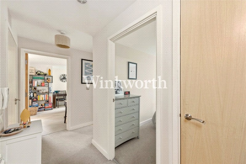 Princes Close, London, N4